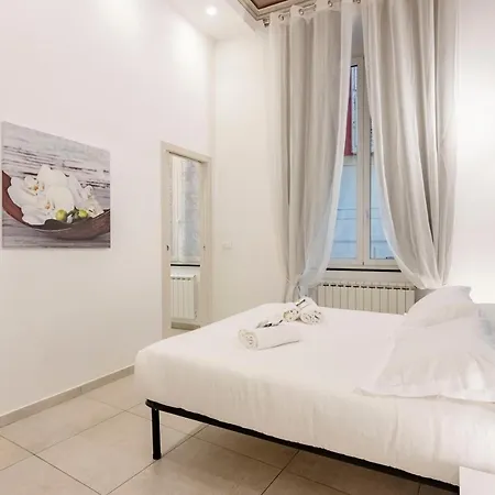 Apartment Alla Casa Rosa Al Mare, Central Seafront Stay With Free Private Garage, Air Conditionig, Wi-Fi, Ideal Choice For A Relaxing And Exciting Coastal Escape Rapallo