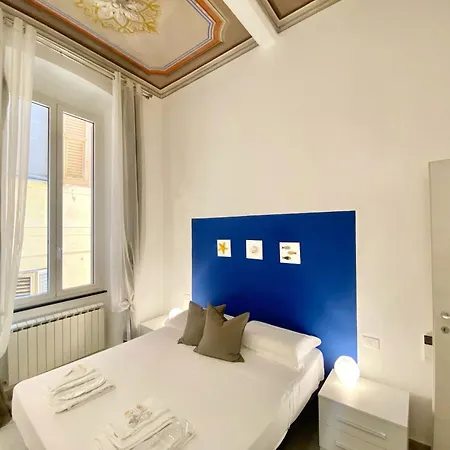 Apartment Alla Casa Rosa Al Mare, Central Seafront Stay With Free Private Garage, Air Conditionig, Wi-Fi, Ideal Choice For A Relaxing And Exciting Coastal Escape *