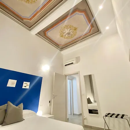Casa Rosa Al Mare, * ラッパロ