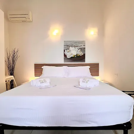 Casa Rosa Al Mare, Daire *