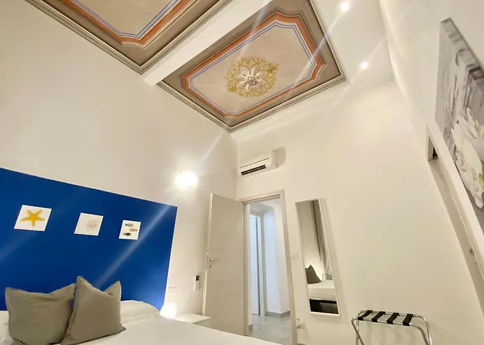 Casa Rosa Al Mare, * Rapallo