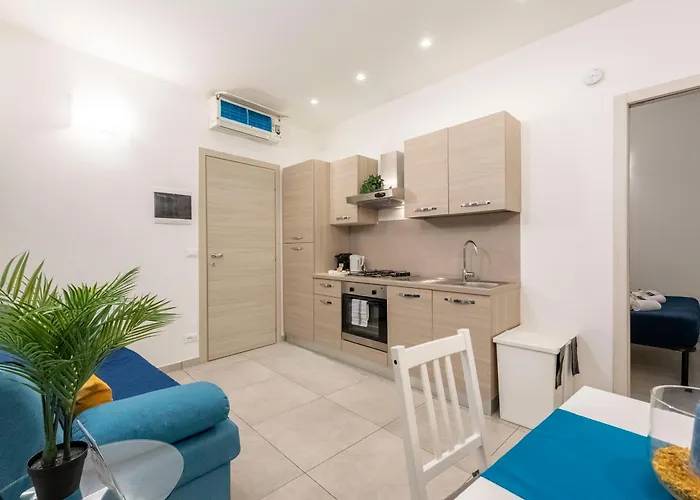 Casa Rosa Al Mare, * Rapallo