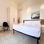Casa Rosa Al Mare, Apartman *