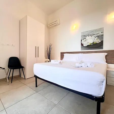 Casa Rosa Al Mare, Appartamento *