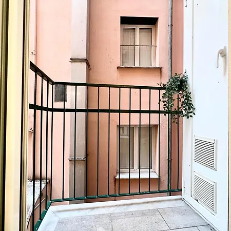 Casa Rosa Al Mare, *